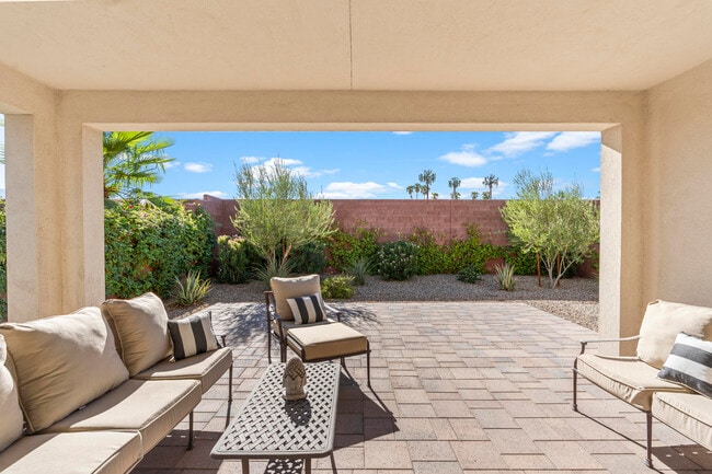 Building Photo - 51475 Whiptail Dr