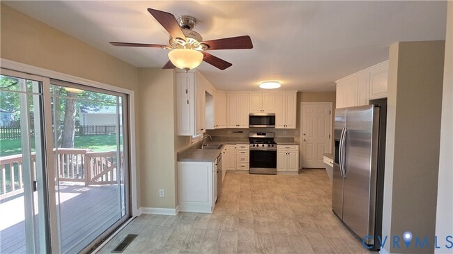 Foto del edificio - 5205 Southmill Ct