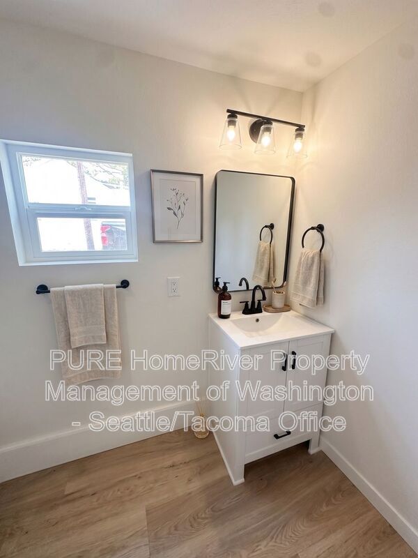 Foto del edificio - 757 S 43rd St