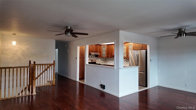 Foto del edificio - 84-40-84-98 98th St