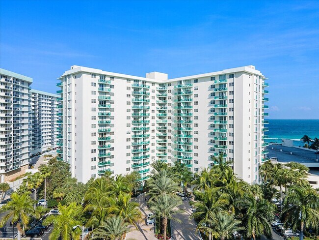 Building Photo - 3901 S Ocean Dr