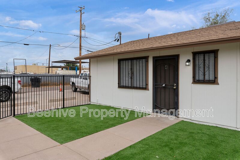 Foto principal - 1634 E Monroe St
