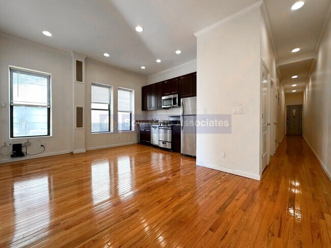Building Photo - 109 Sherman Avenue