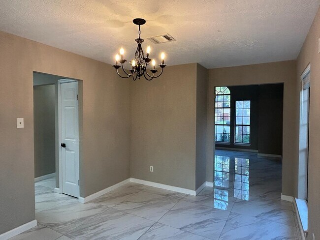 Foto del edificio - 14210 Orchard Farms Ln