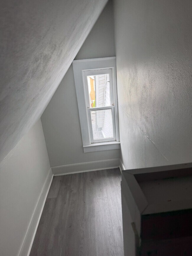 Foto del edificio - 100 Nanticoke Ave