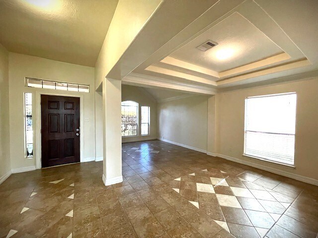 Foto del edificio - 408 Cedar Point Dr