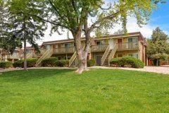 Building Photo - 808-814 Stone Mountain Dr