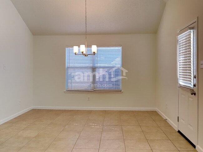 Foto del edificio - 11141 Pleasant Wood Ln