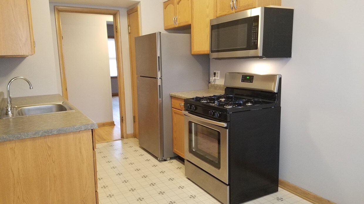 Foto principal - 935 E Oklahoma Ave