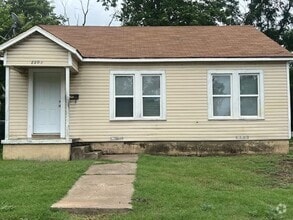 Building Photo - 2209 Homan Ave