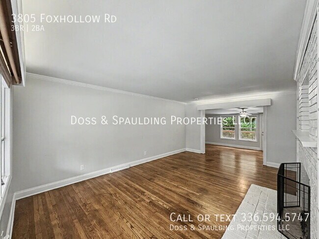 Foto del edificio - 3805 Foxhollow Rd-