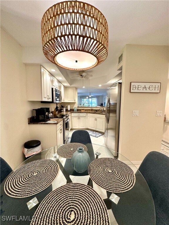 Foto del edificio - 360 Horse Creek Dr