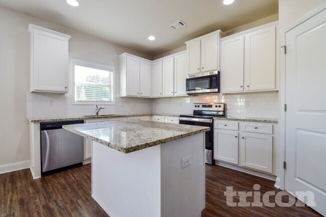 Building Photo - 4163 Bella View Dr