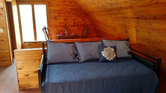 Couch Trundle bed - 1087 Walker Rd