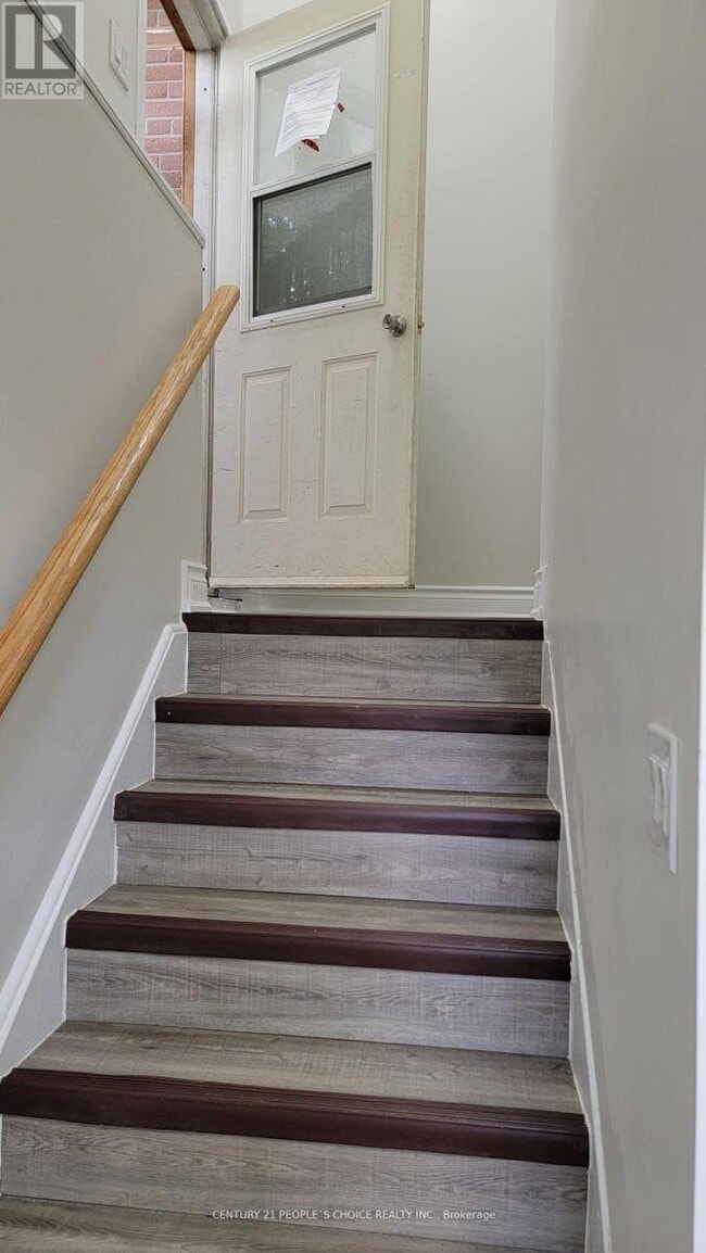 Building Photo - 619 Trudale Ct