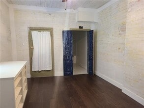 Building Photo - 422 Hamilton St