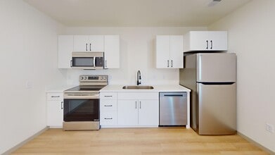 Interior Photo - Maple Rock Reserve
