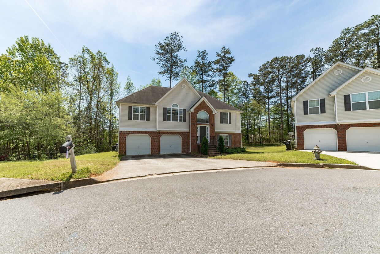 248 Ripple Creek Dr SW, Marietta, GA 30060 House Rental in Marietta