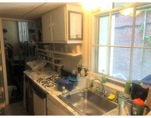 Primary Photo - 26 Chestnut St