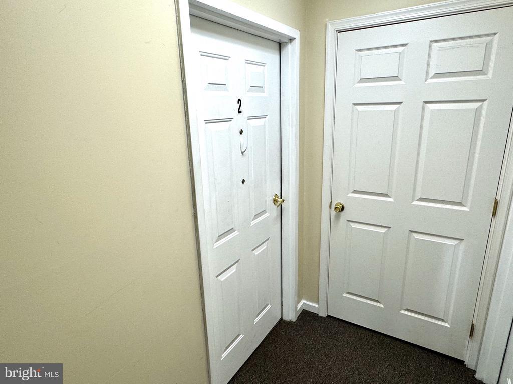 Primary Photo - 531 W Penn Ave