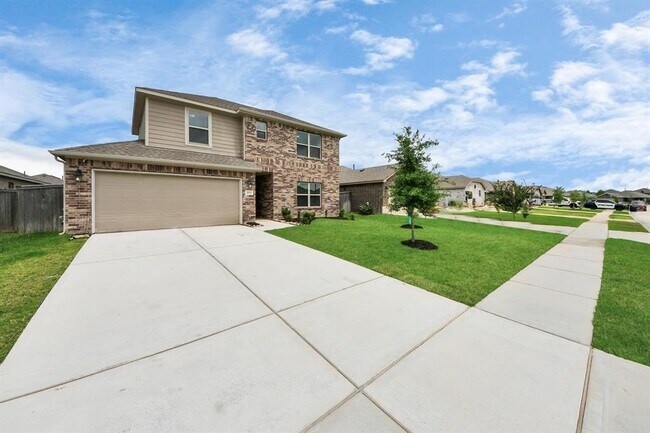 Building Photo - 20715 Southern Wds Blvd
