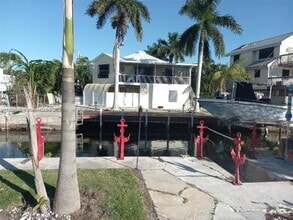 Building Photo - 3717 Palmetto St