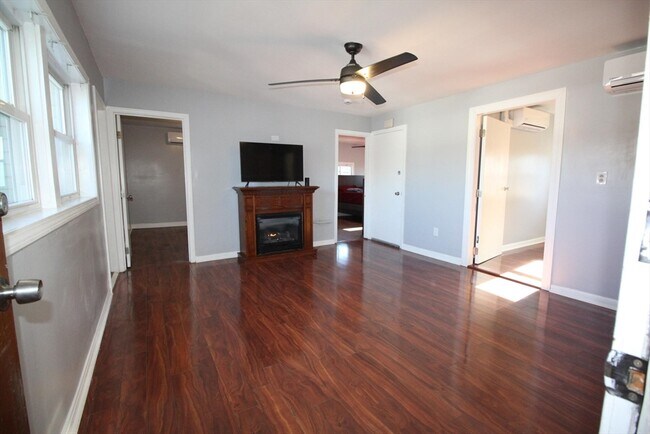 Foto del edificio - 522 Slade St