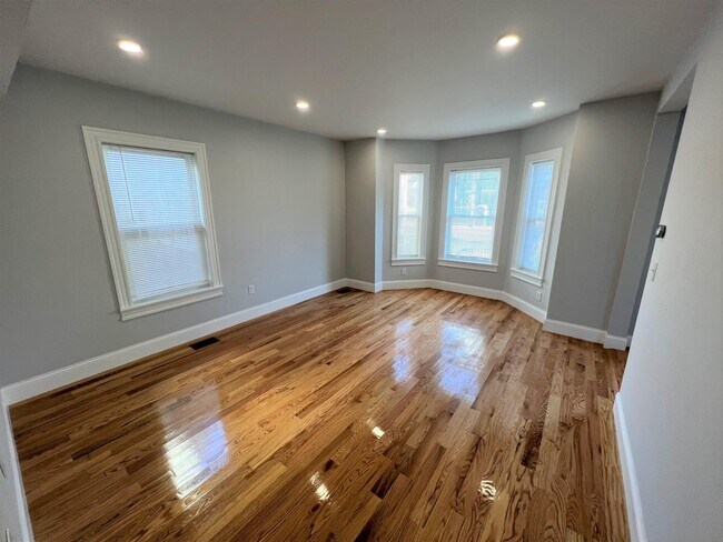 Foto del edificio - 372 Beacon St