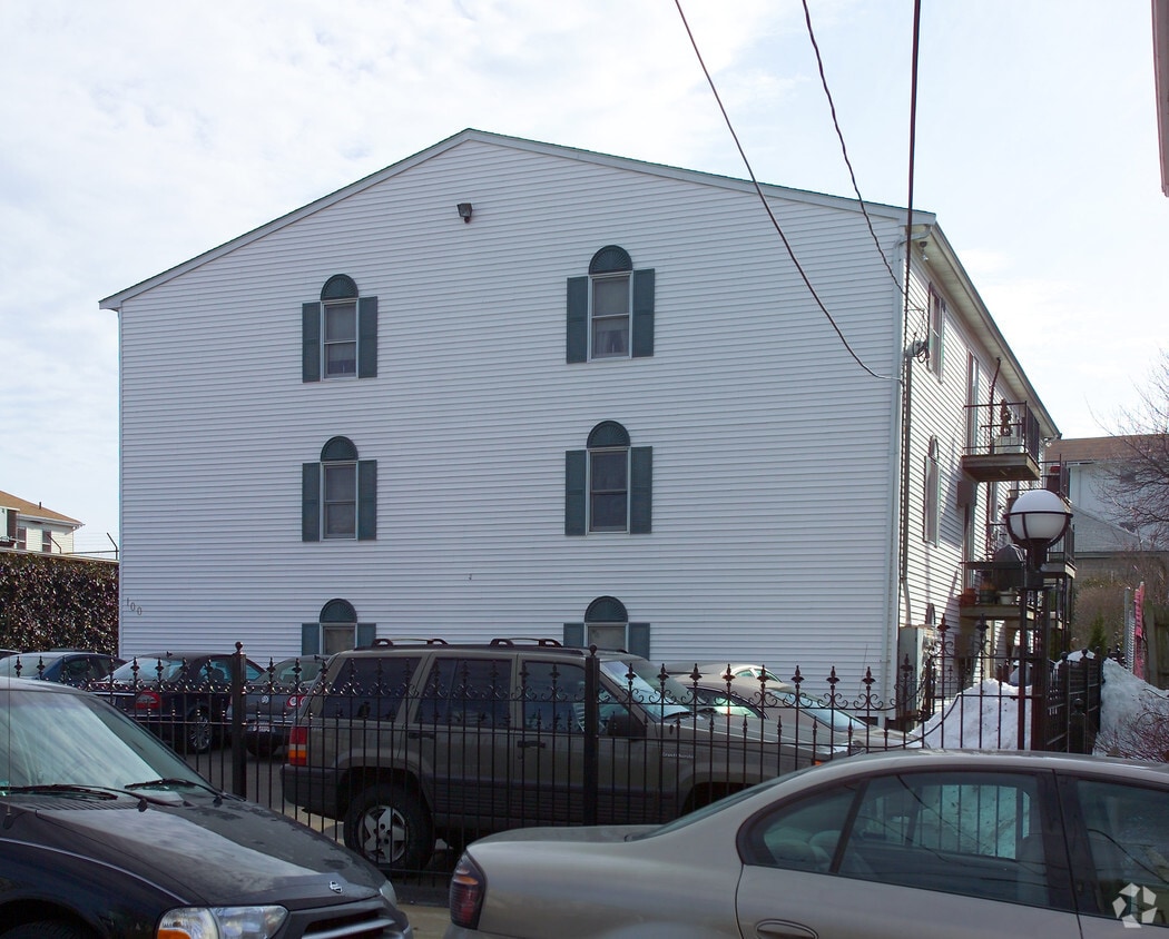 Foto del edificio - 100 Howard St