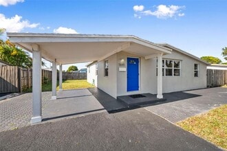 Building Photo - 5641 NE 8th Ave