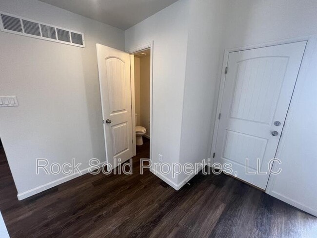 Building Photo - 1512 Danny Pl