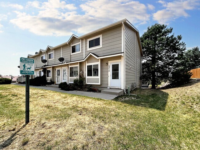 Foto del edificio - 5314 Solar Ridge Dr