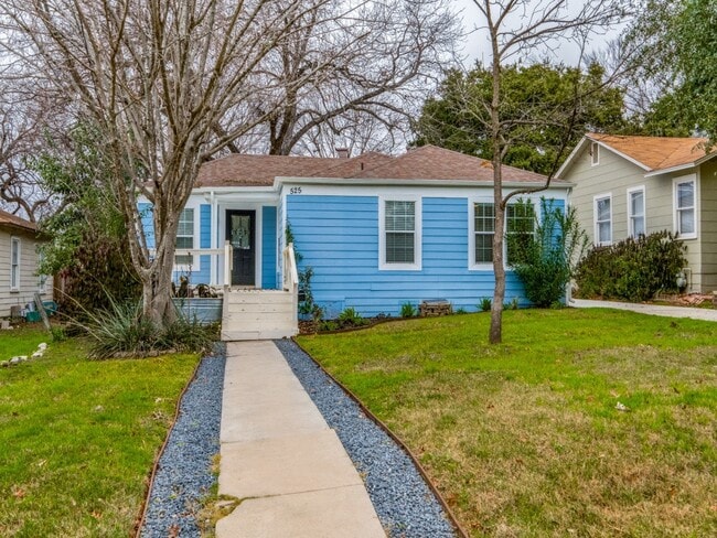 Foto del edificio - 525 Abiso Ave