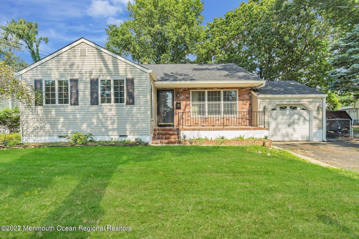 15 Arno St, Elberon Park, NJ 07755 House Rental in Elberon Park, NJ