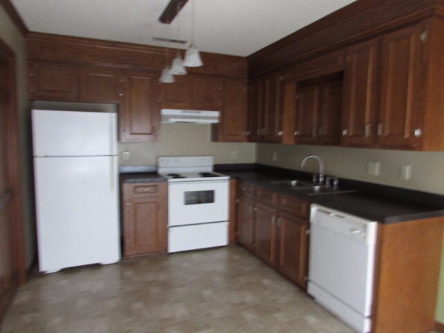 Building Photo - 385 Wildwood Ave