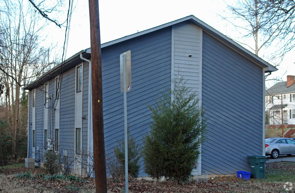 Building Photo - 801 Yancey St