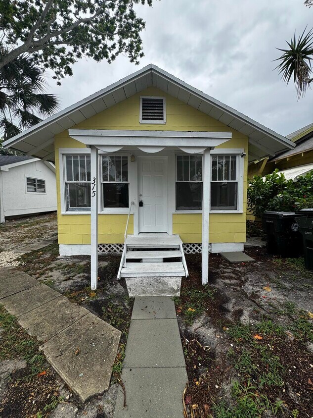 Primary Photo - 315 N K St