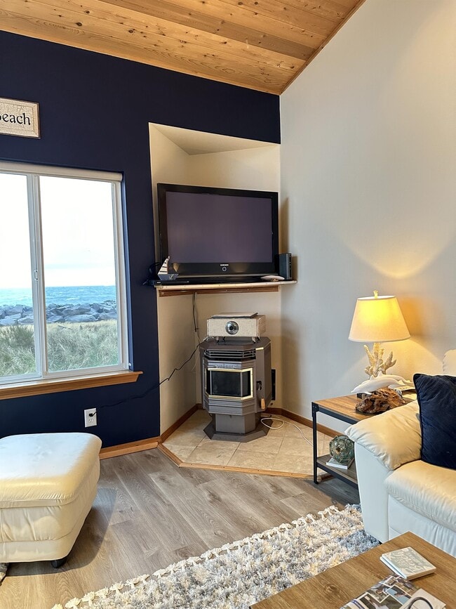 Foto del edificio - 1499 Diamond Head Ave SW