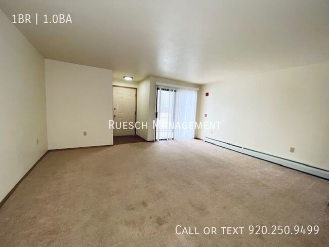 Building Photo - Charming 1 Bedroom 1 Bath Lower - Availabl...