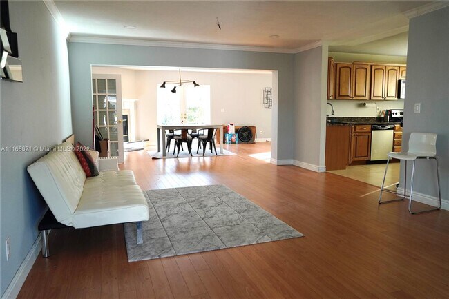 Foto del edificio - 4312 Roosevelt St