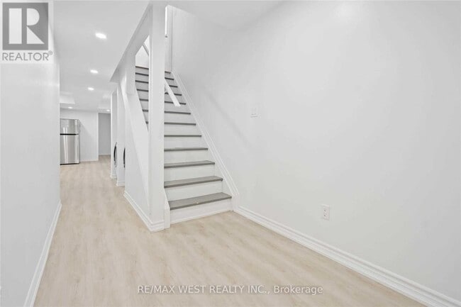 Building Photo - 58 Keystar Ct