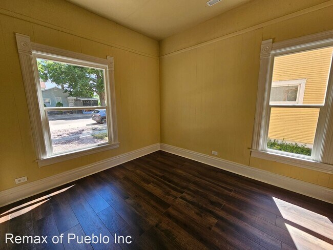 Foto del edificio - 2 br, 1 bath House - 143 VERNON PL.