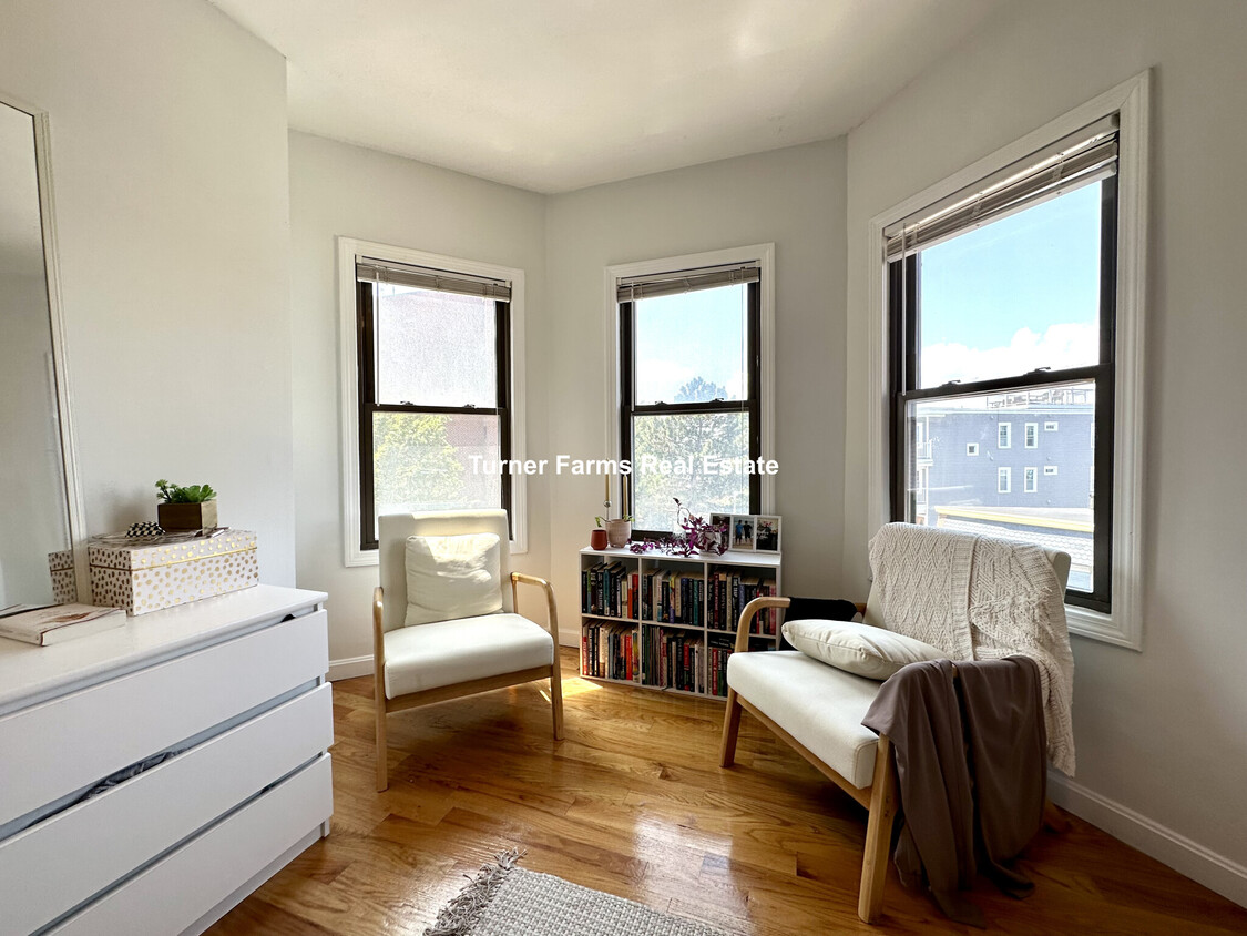 Foto principal - 918 Dorchester Ave