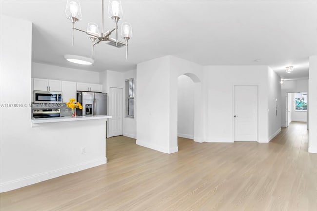 Building Photo - 4465 SW 160th Ave
