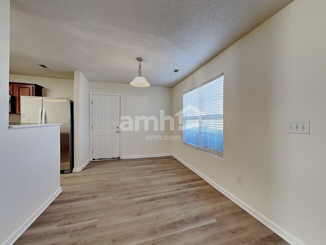 Foto del edificio - 430 Rockbridge Dr