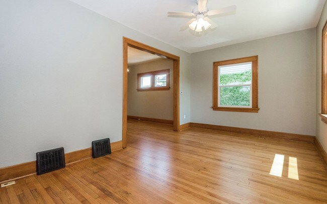 Foto del edificio - 1744 Mount Vernon Rd SE