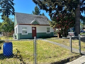 Building Photo - 3570 S Gunnison St