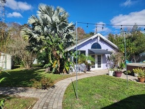 Building Photo - 5632 Pinerock Rd