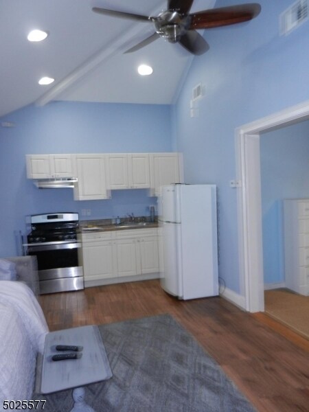 Building Photo - 16 Lincoln Blvd