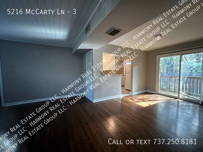 Foto del edificio - 5216 McCarty Ln
